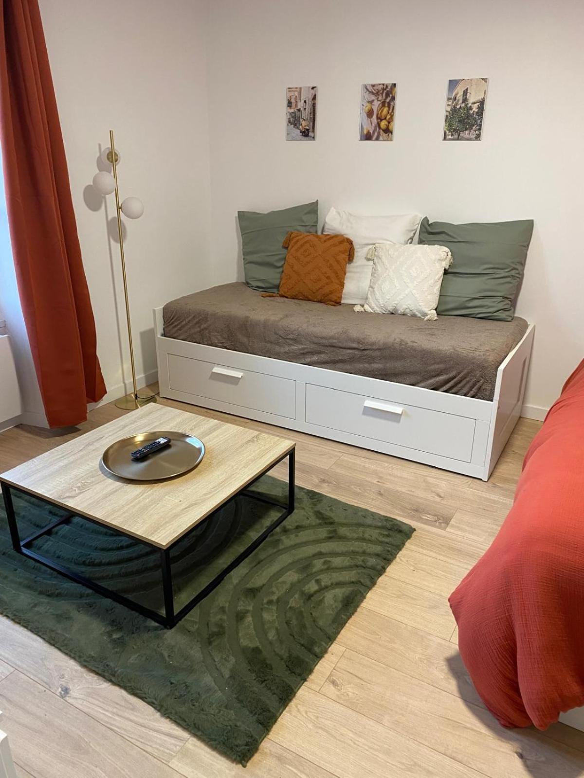 Chambre Familiale Independante Avec Salle De Bain Privee Poitiers Exteriör bild